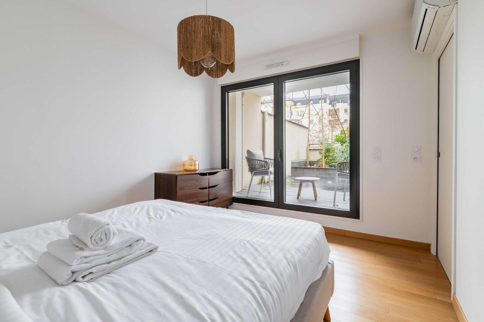Appartement Lumineux Avec Terrasse Courbevoie - 4P - Flat-Guest Εξωτερικό φωτογραφία