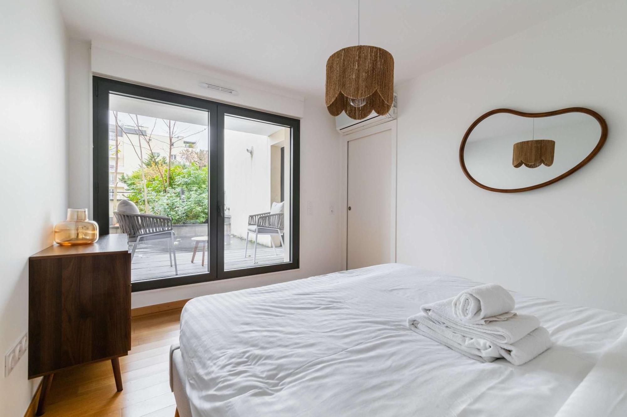 Appartement Lumineux Avec Terrasse Courbevoie - 4P - Flat-Guest Εξωτερικό φωτογραφία