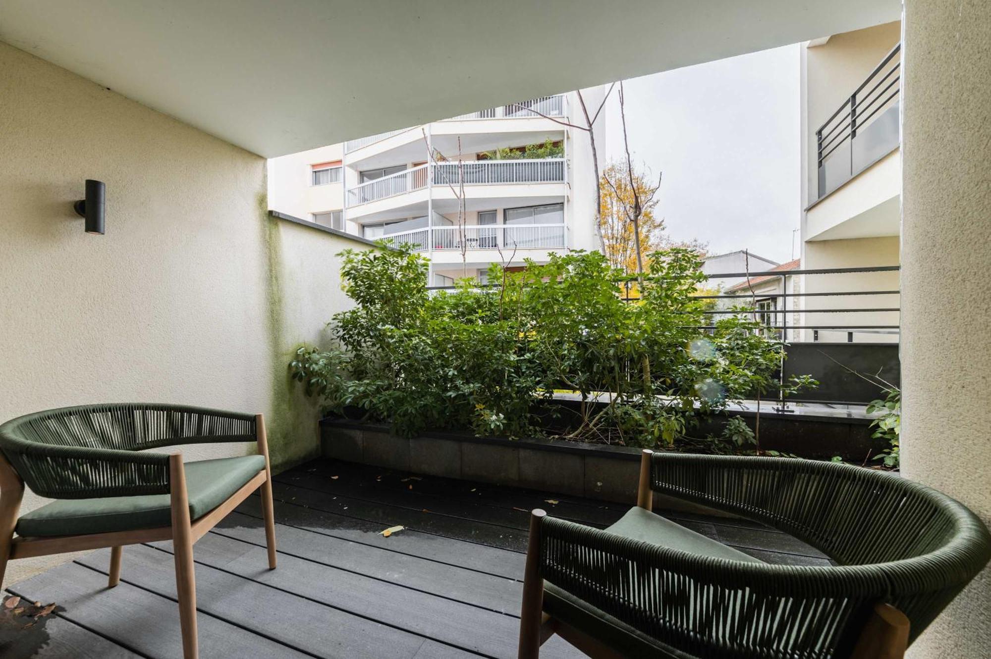 Appartement Lumineux Avec Terrasse Courbevoie - 4P - Flat-Guest Εξωτερικό φωτογραφία